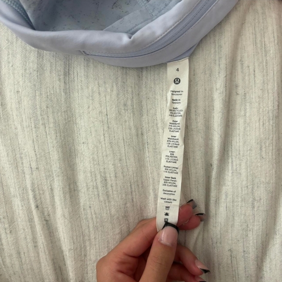 new LULULEMON- size 4 blueish shorts - Picture 3 of 3